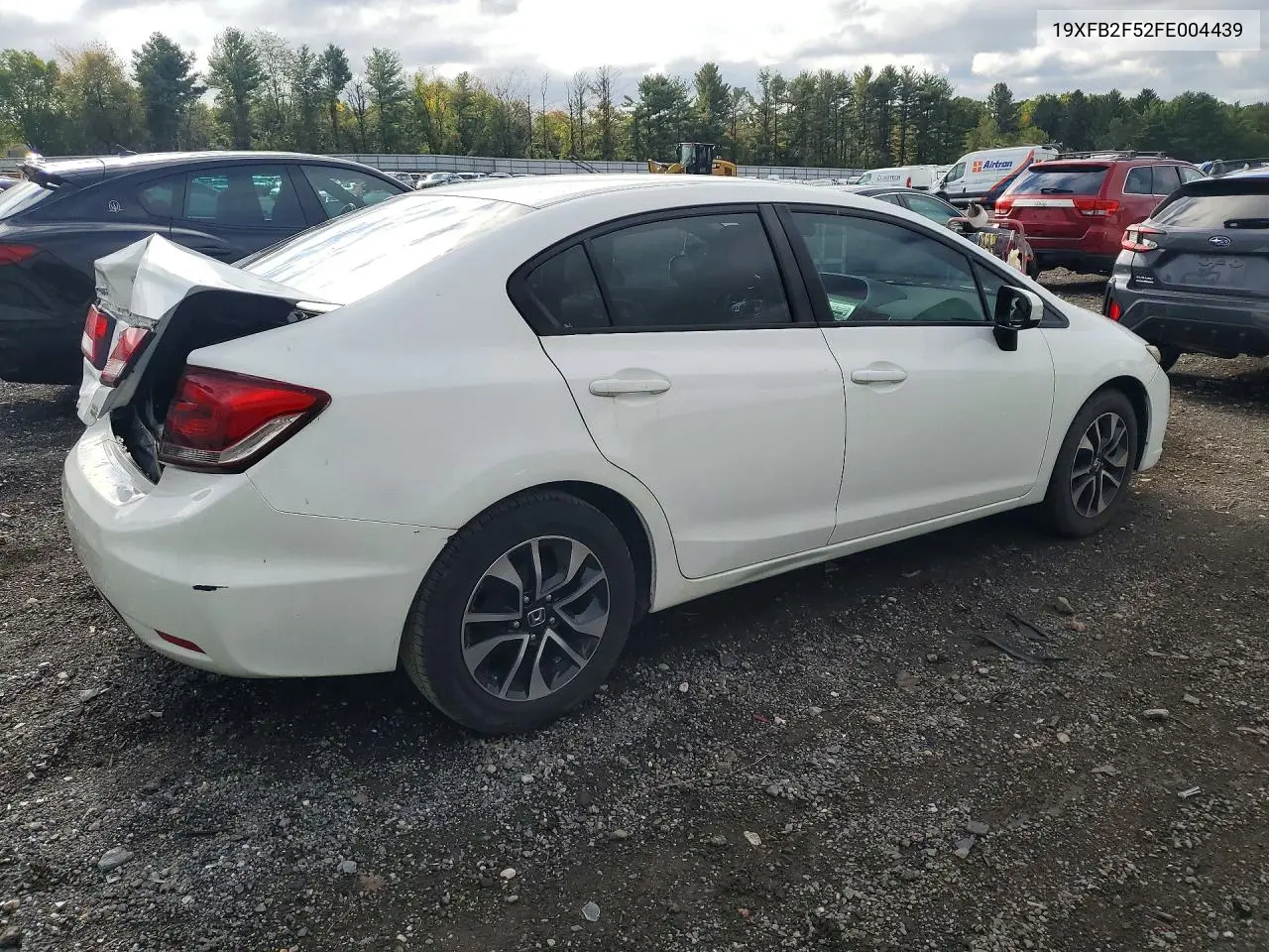 2015 HONDA CIVIC VIN 19XFB2F52FE004439 — фото 3