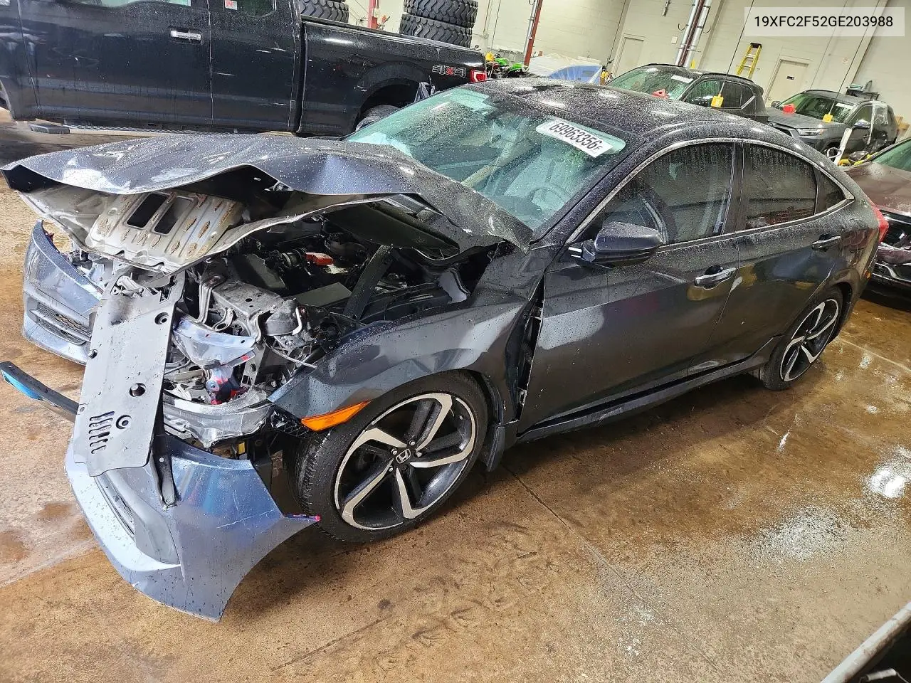 HONDA CIVIC 2016, VIN 19XFC2F52GE203988