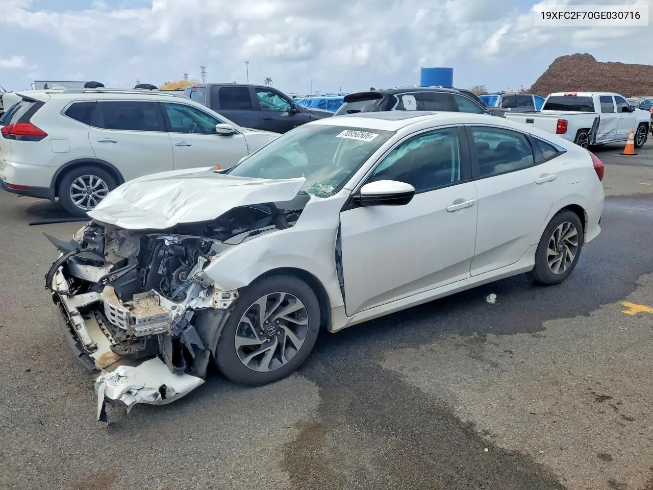 HONDA CIVIC 2016, VIN 19XFC2F70GE030716