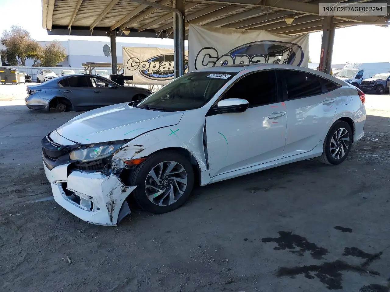 HONDA CIVIC 2016, VIN 19XFC2F76GE062294