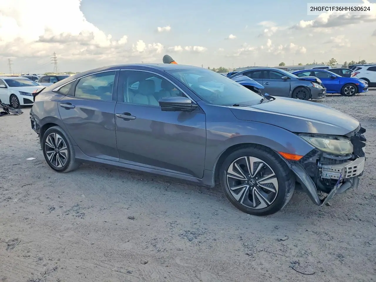 2017 HONDA CIVIC VIN 2HGFC1F36HH630624 — фото 4