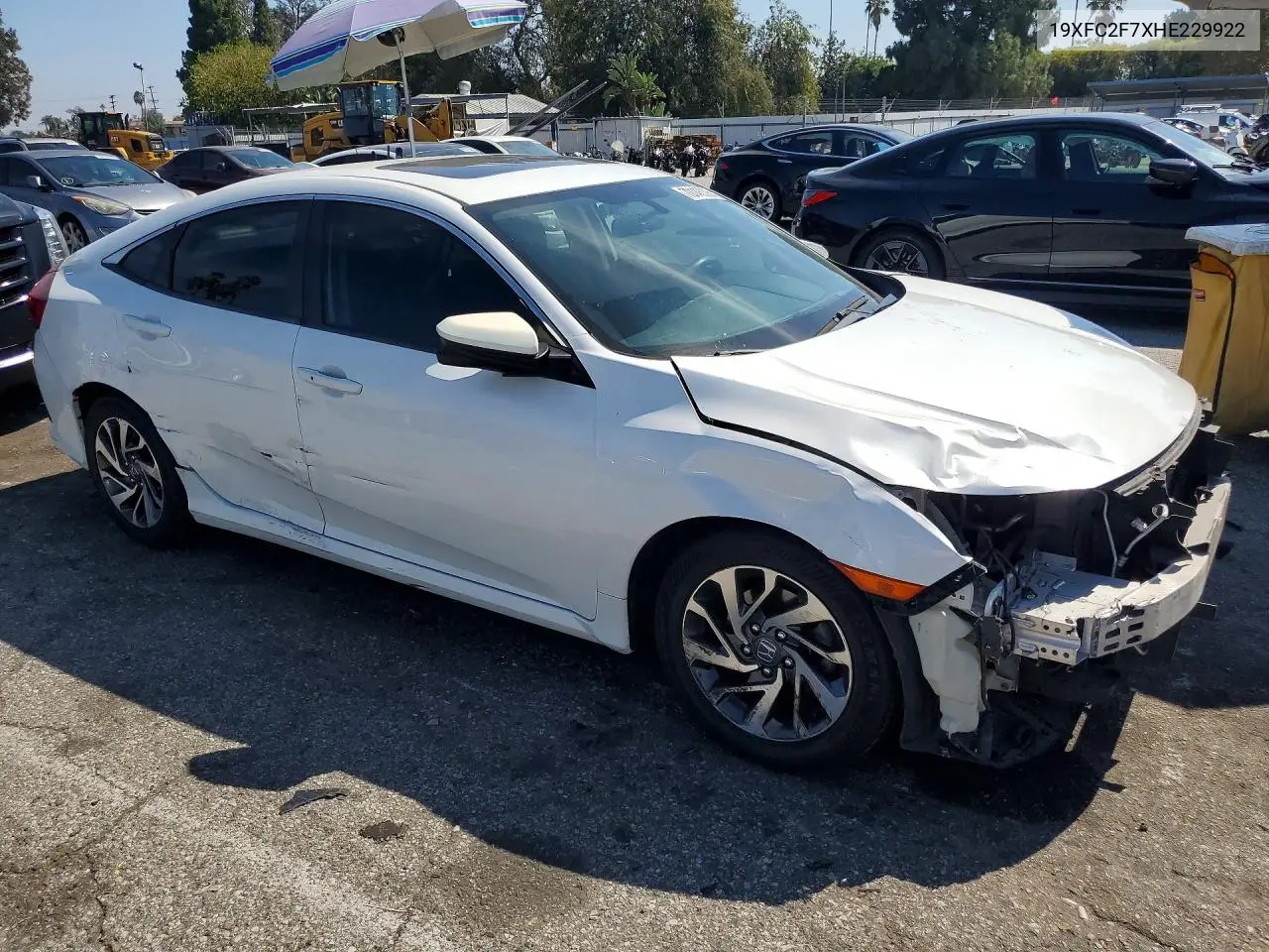 2017 HONDA CIVIC VIN 19XFC2F7XHE229922 — фото 4