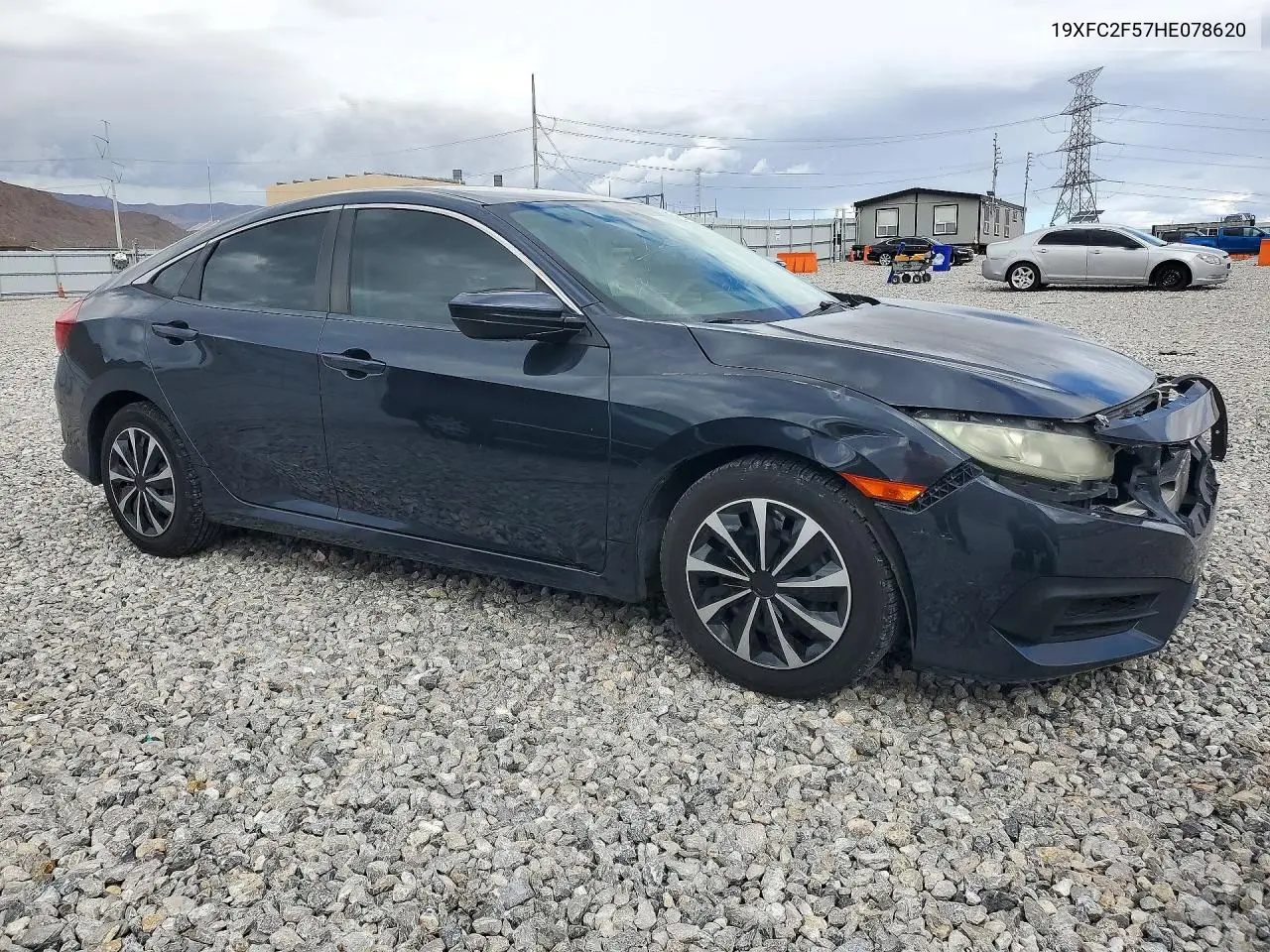 2017 HONDA CIVIC VIN 19XFC2F57HE078620 — фото 4