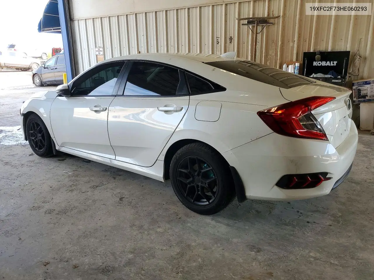 2017 HONDA CIVIC VIN 19XFC2F73HE060293 — фото 2
