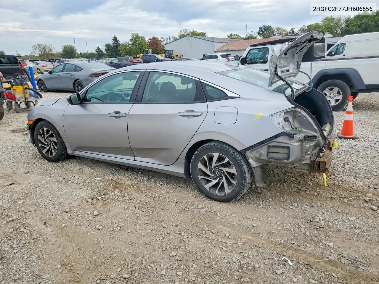 2018 HONDA CIVIC VIN 2HGFC2F77JH606556 — фото 2