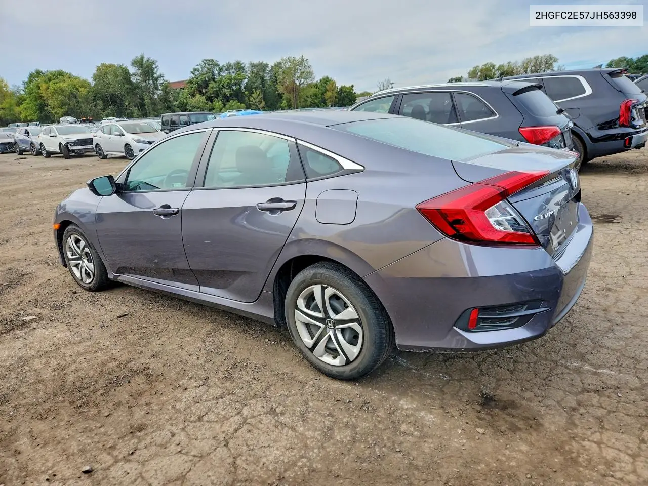 2018 HONDA CIVIC VIN 2HGFC2E57JH563398 — фото 2