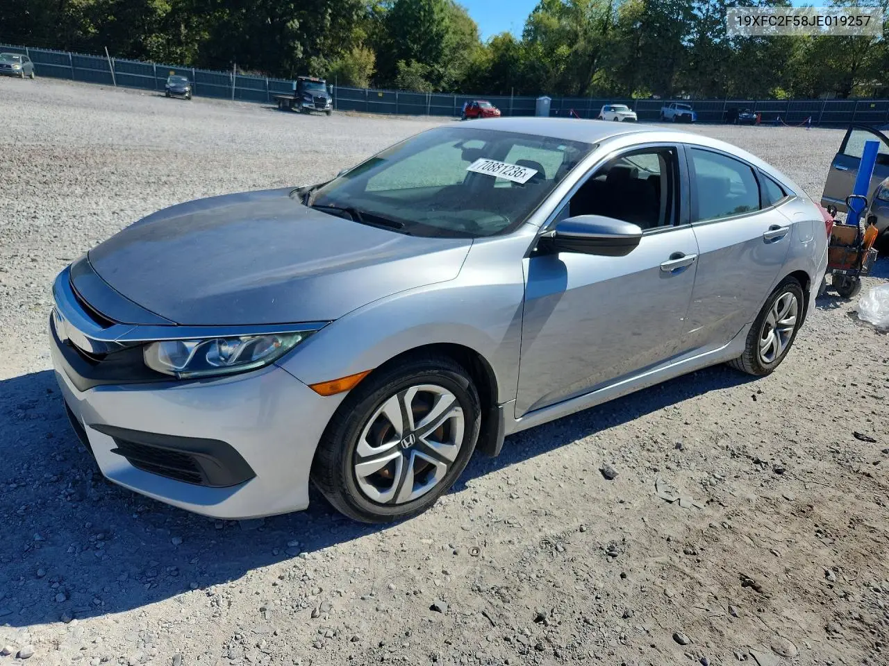 HONDA CIVIC 2018, VIN 19XFC2F58JE019257