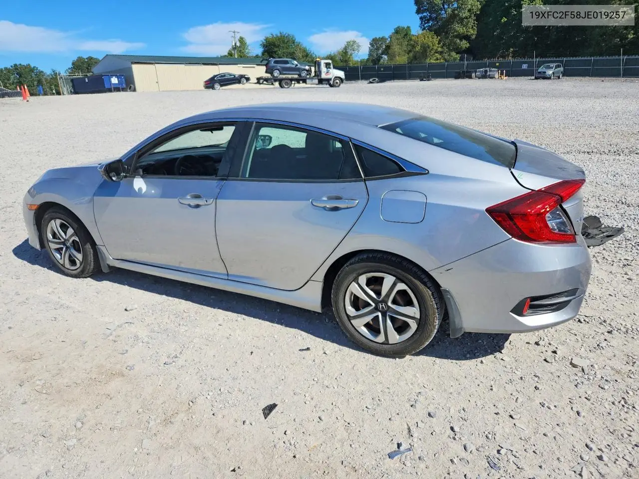 2018 HONDA CIVIC VIN 19XFC2F58JE019257 — фото 2