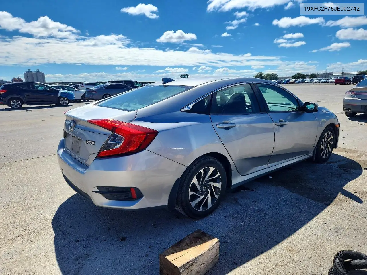 2018 HONDA CIVIC VIN 19XFC2F75JE002742 — фото 3