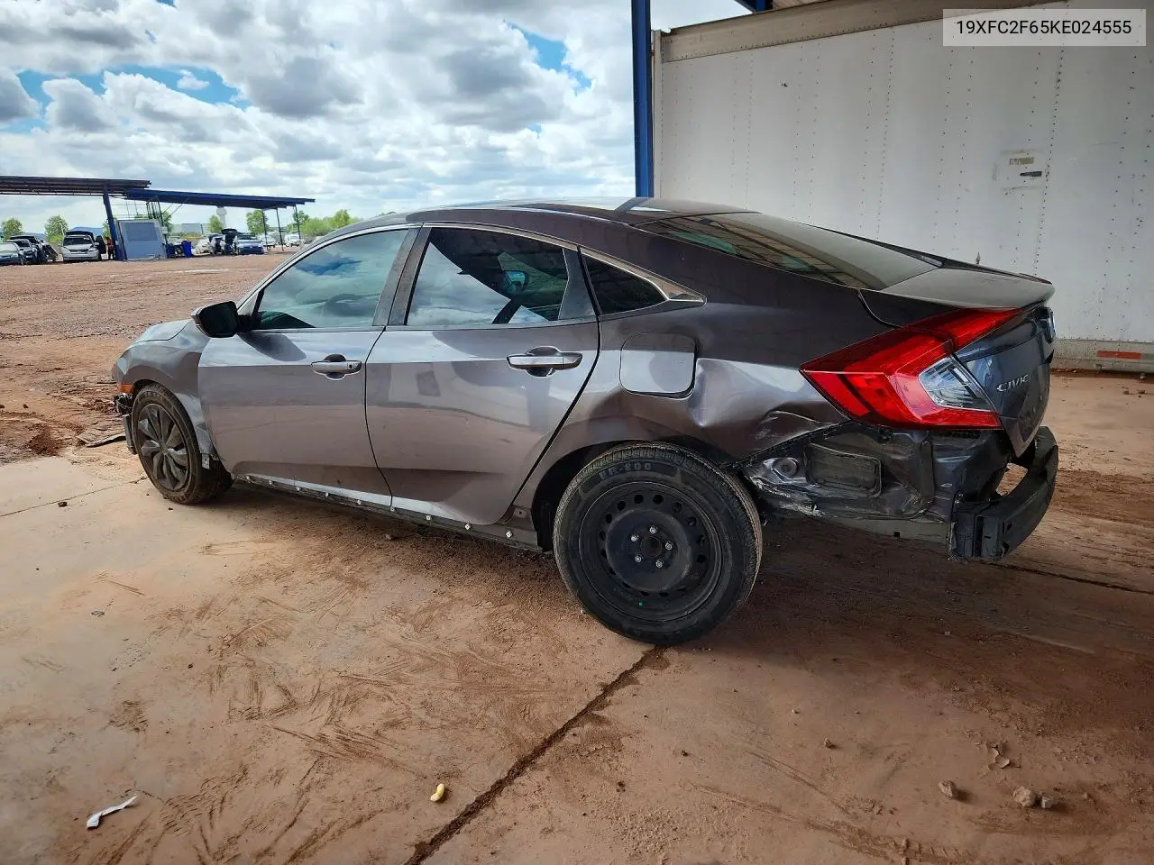 2019 HONDA CIVIC VIN 19XFC2F65KE024555 — фото 2