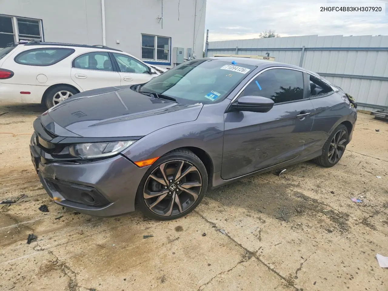HONDA CIVIC 2019, VIN 2HGFC4B83KH307920
