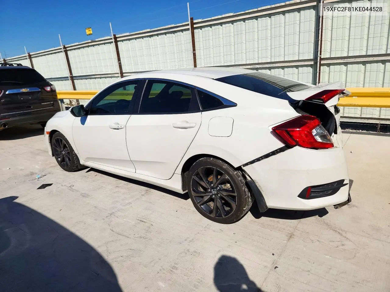 2019 HONDA CIVIC VIN 19XFC2F81KE044528 — фото 2