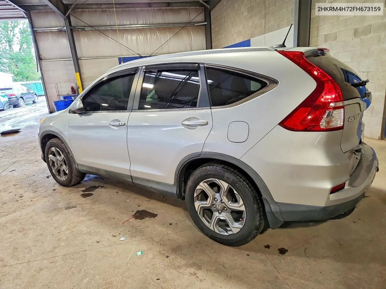 2015 HONDA CR-V VIN 2HKRM4H72FH673159 — фото 2