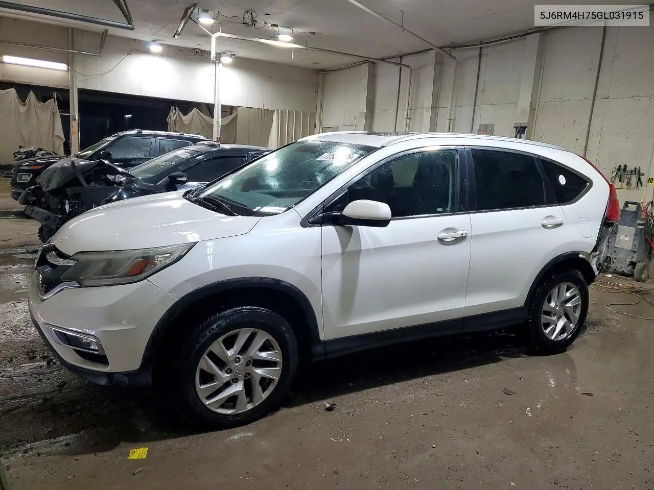 HONDA CR-V 2016, VIN 5J6RM4H75GL031915