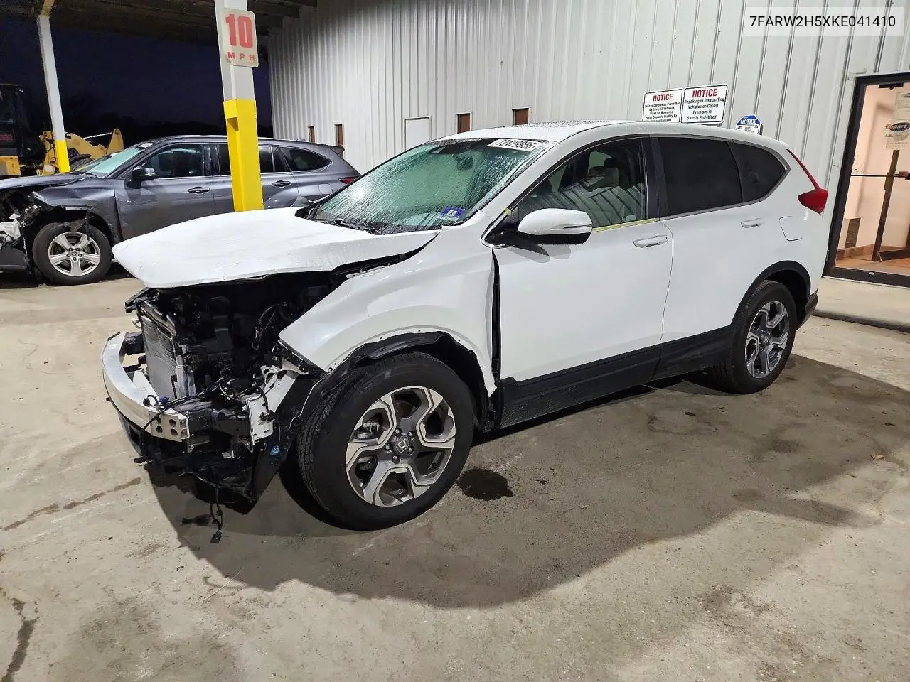 HONDA CR-V 2019, VIN 7FARW2H5XKE041410