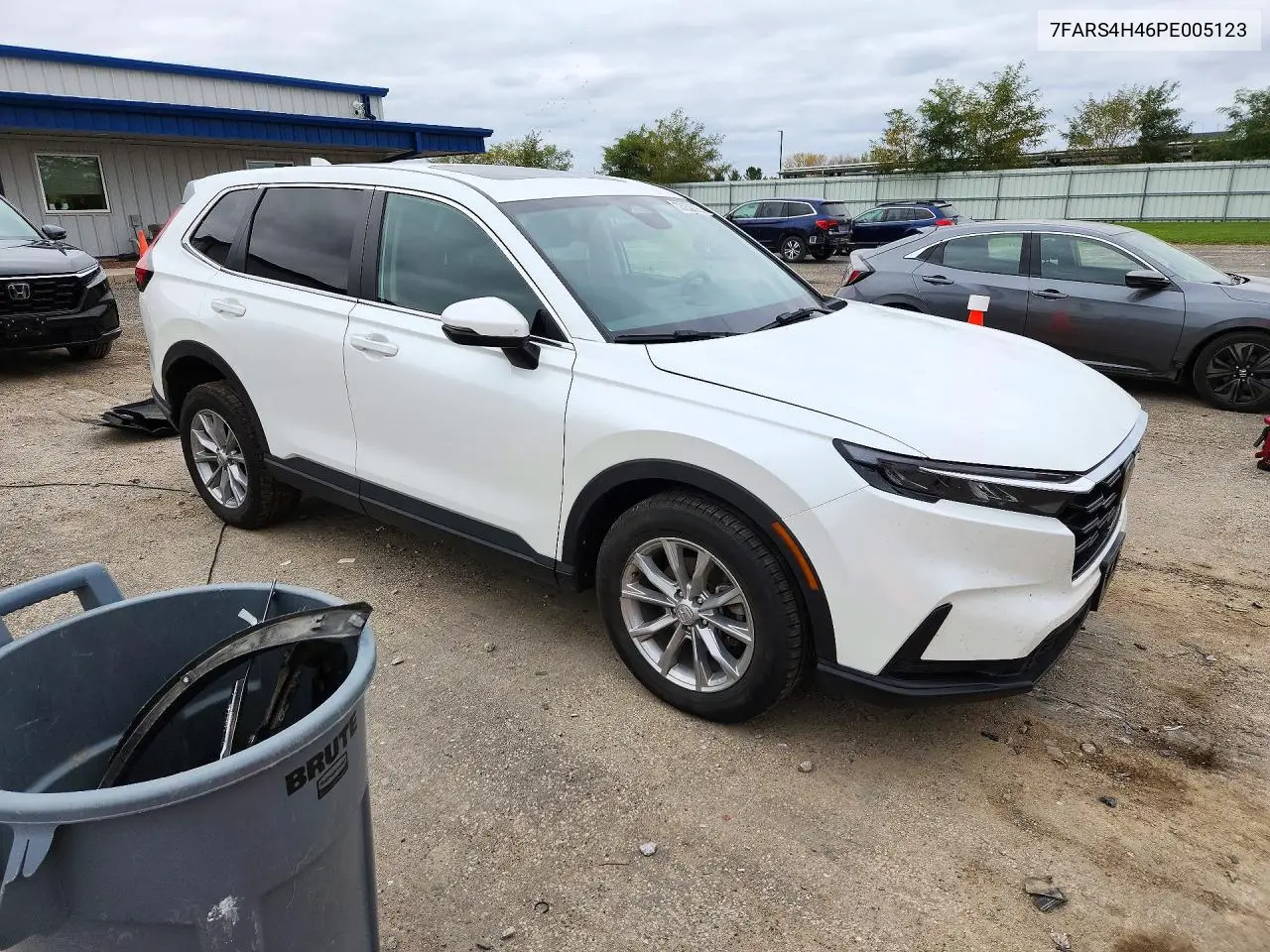 2023 HONDA CR-V VIN 7FARS4H46PE005123 — фото 4