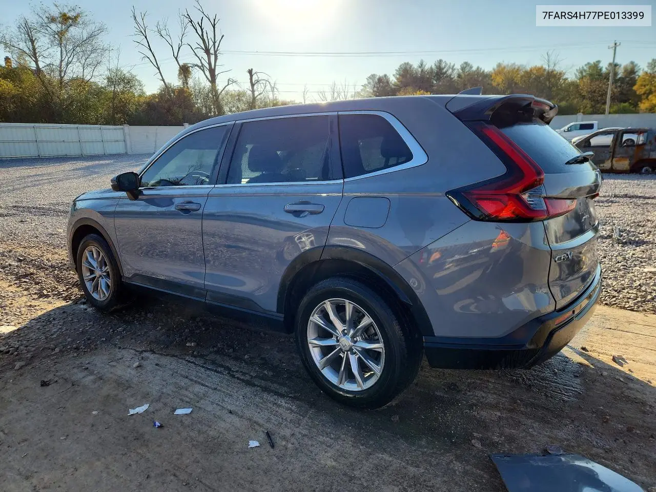 2023 HONDA CR-V VIN 7FARS4H77PE013399 — фото 2