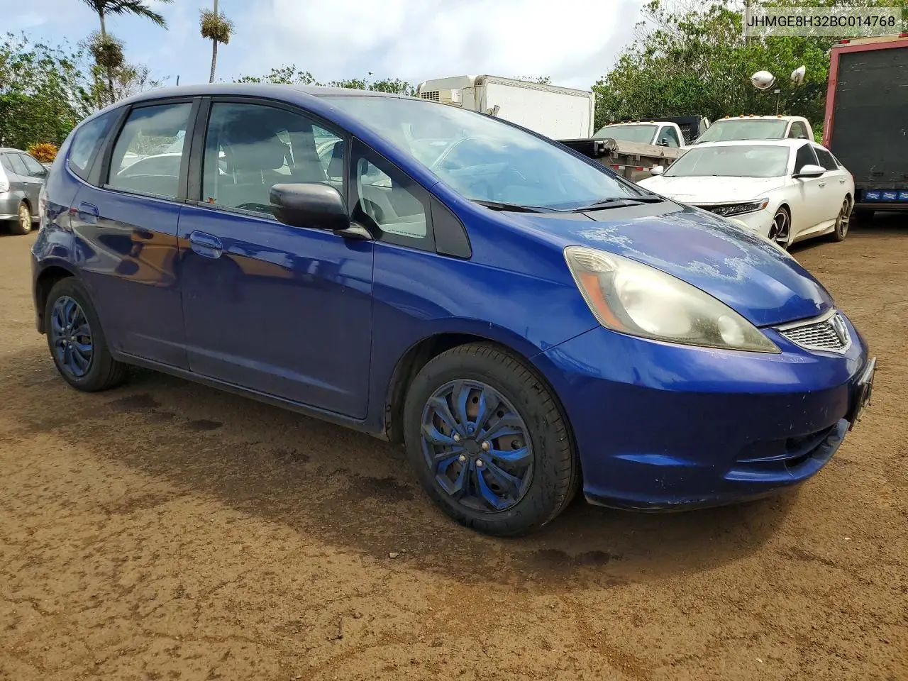 2011 HONDA FIT VIN JHMGE8H32BC014768 — фото 4