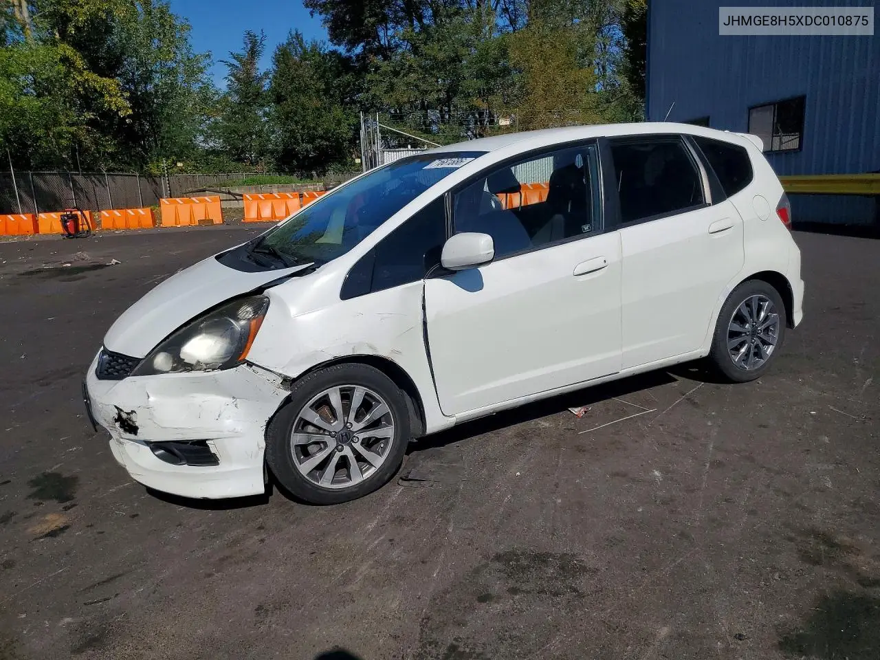 HONDA FIT 2013, VIN JHMGE8H5XDC010875