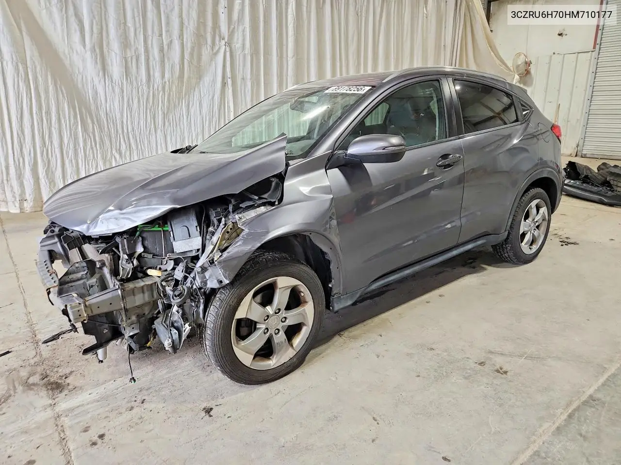 HONDA HR-V 2017, VIN 3CZRU6H70HM710177