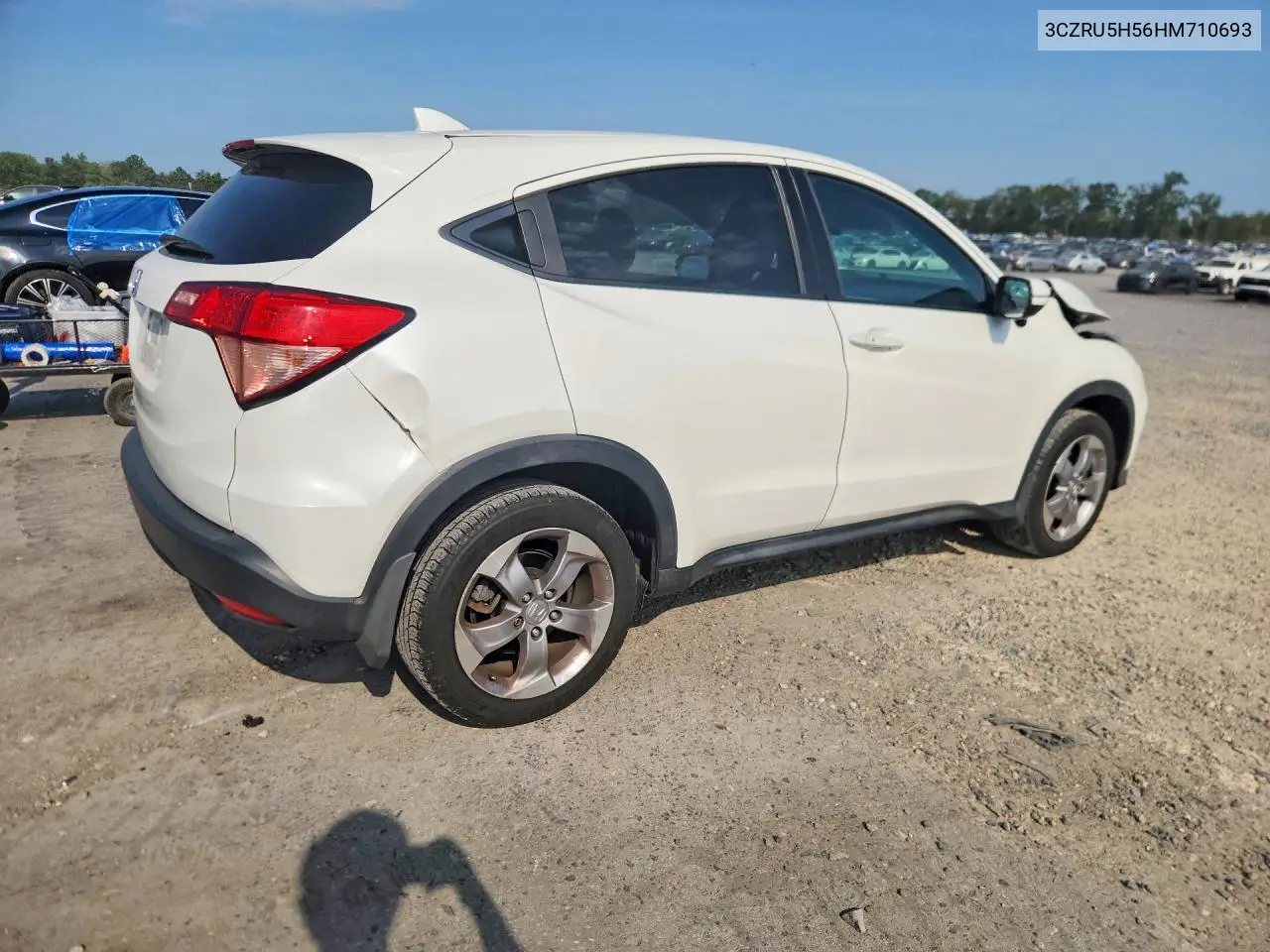 2017 HONDA HR-V VIN 3CZRU5H56HM710693 — фото 3