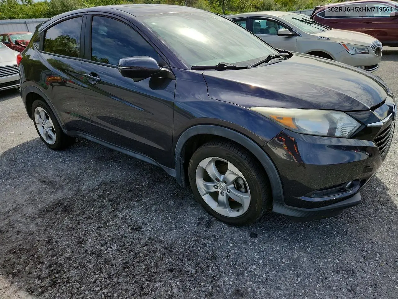 2017 HONDA HR-V VIN 3CZRU6H5XHM719564 — фото 4