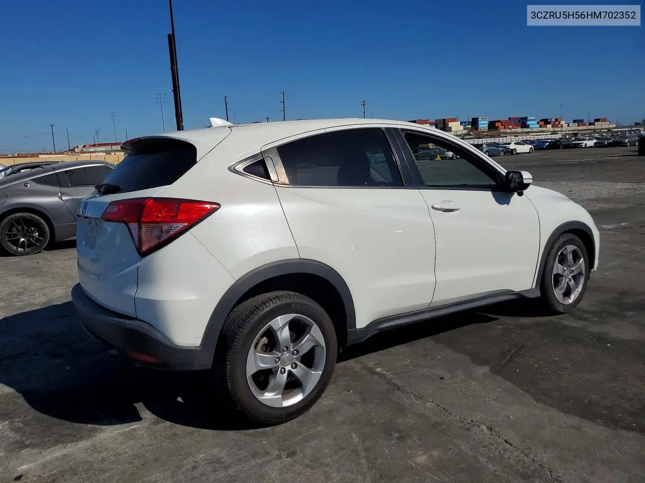2017 HONDA HR-V VIN 3CZRU5H56HM702352 — фото 3