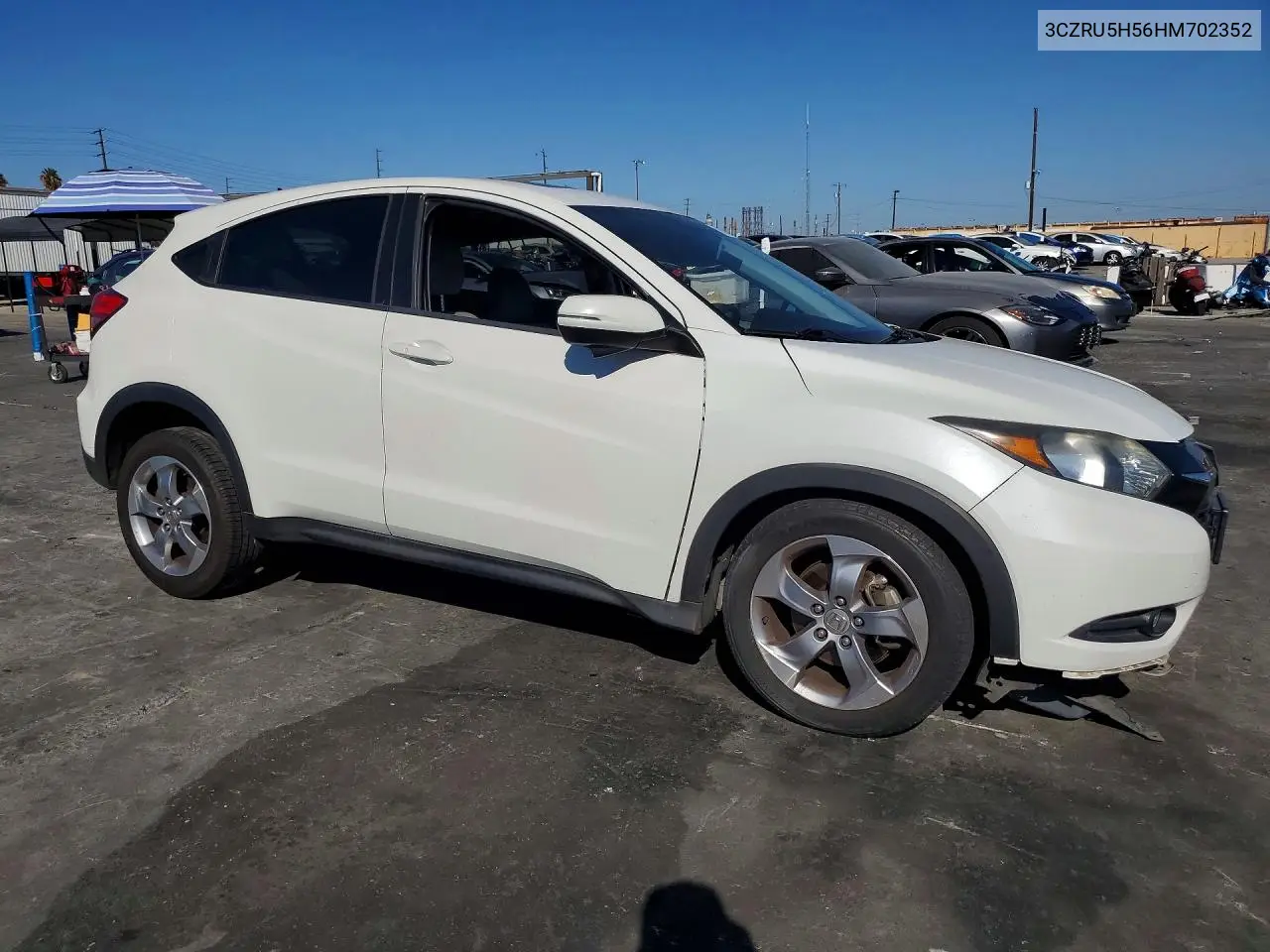 2017 HONDA HR-V VIN 3CZRU5H56HM702352 — фото 4