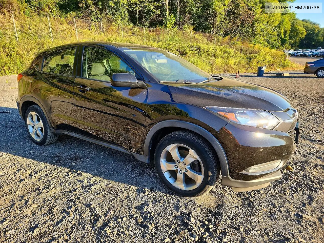 2017 HONDA HR-V VIN 3CZRU6H31HM700738 — фото 4