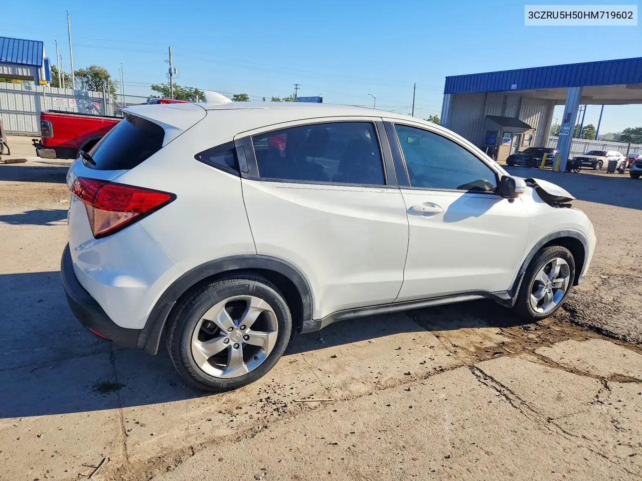 2017 HONDA HR-V VIN 3CZRU5H50HM719602 — фото 3