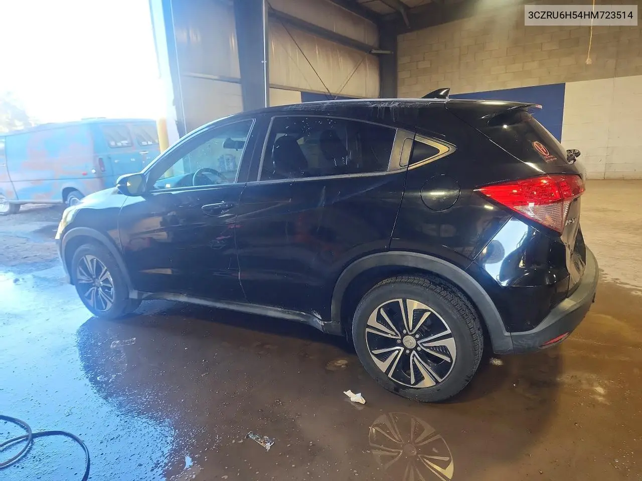 2017 HONDA HR-V VIN 3CZRU6H54HM723514 — фото 2