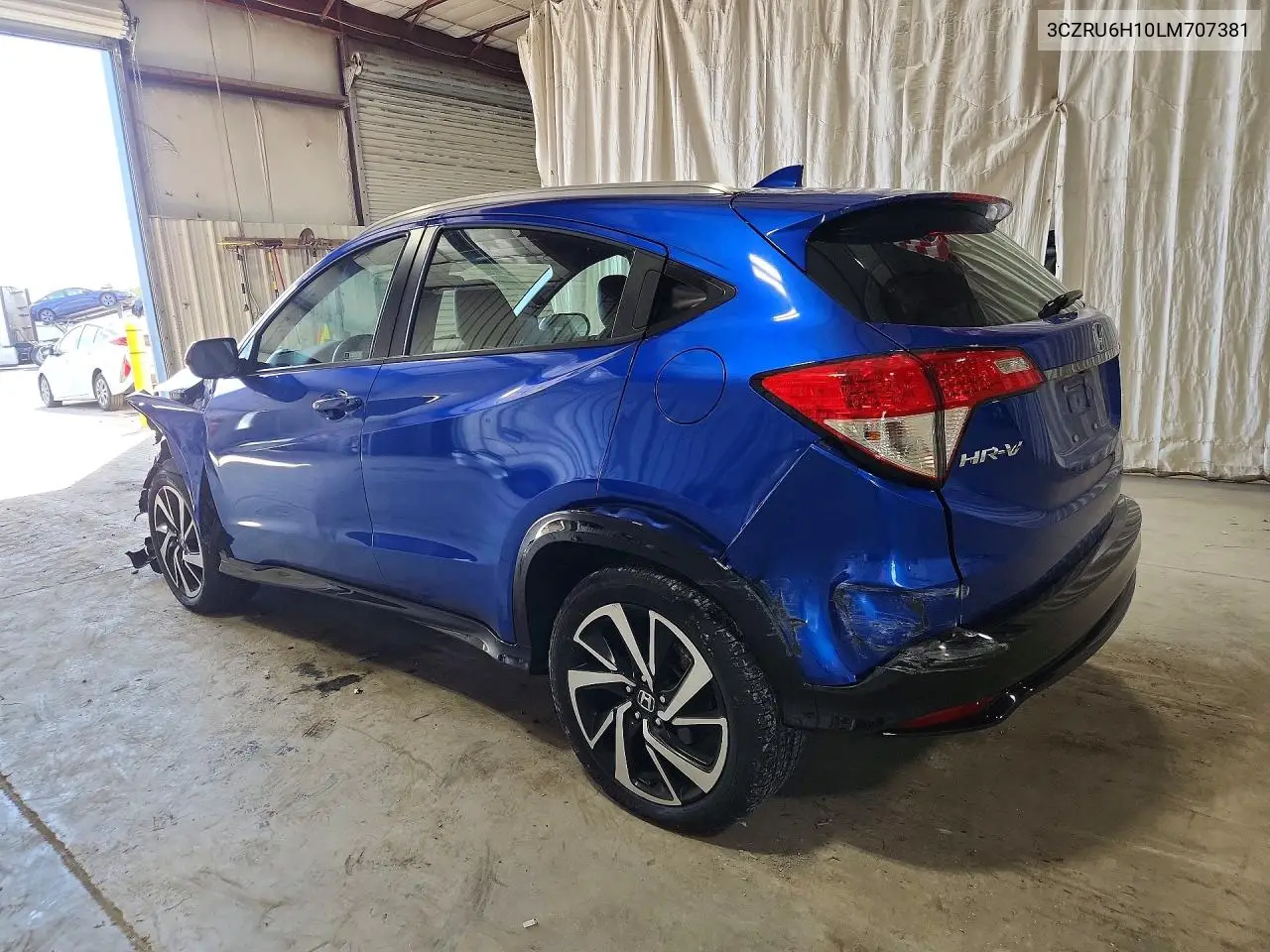 2020 HONDA HR-V VIN 3CZRU6H10LM707381 — фото 2