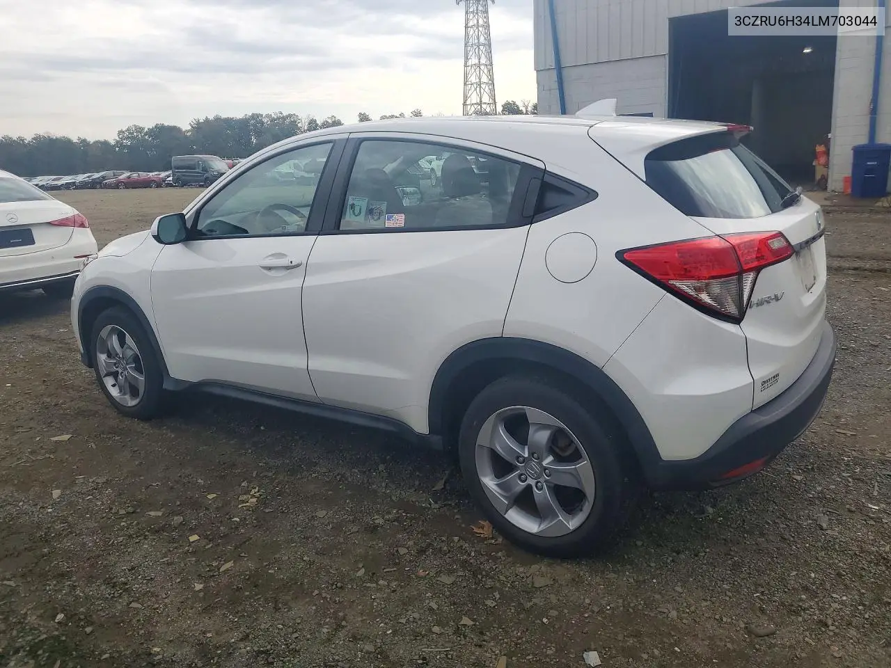 2020 HONDA HR-V VIN 3CZRU6H34LM703044 — фото 2