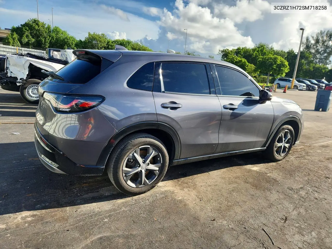 2025 HONDA HR-V VIN 3CZRZ1H72SM718258 — фото 3