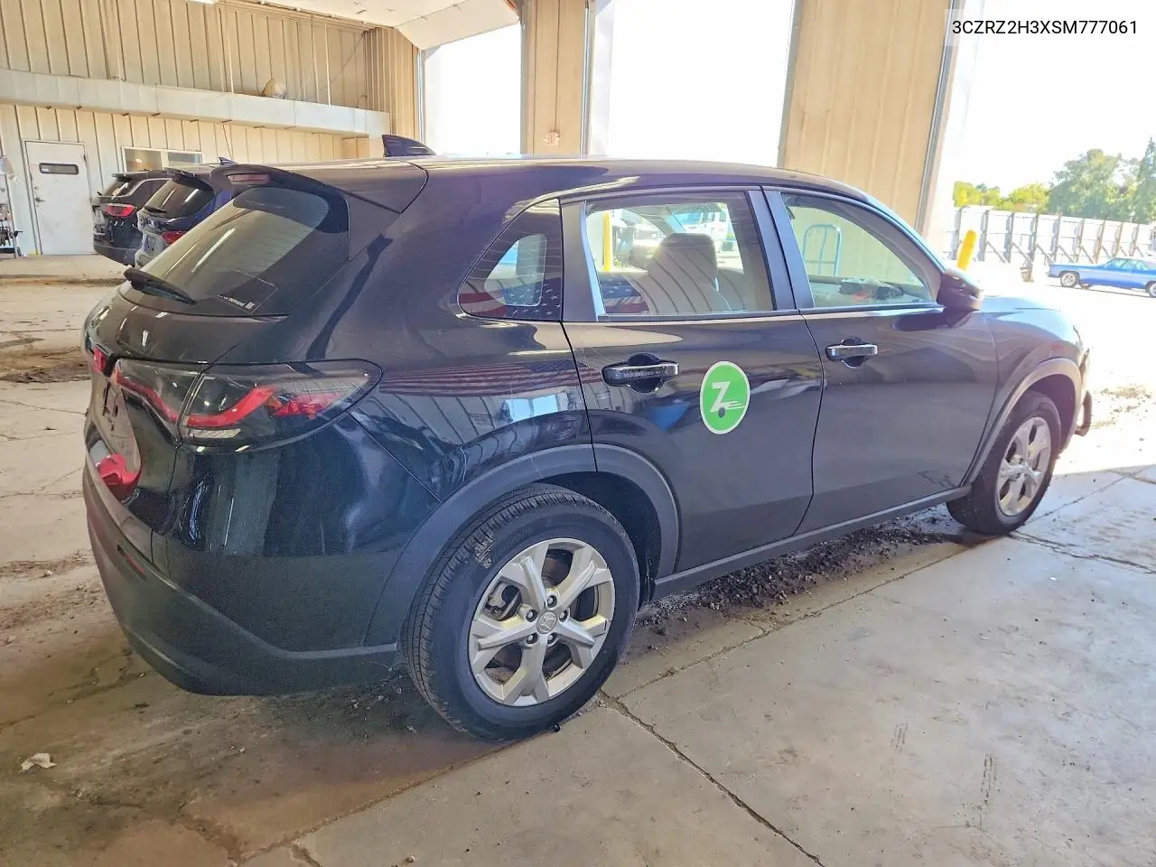 2025 HONDA HR-V VIN 3CZRZ2H3XSM777061 — фото 3