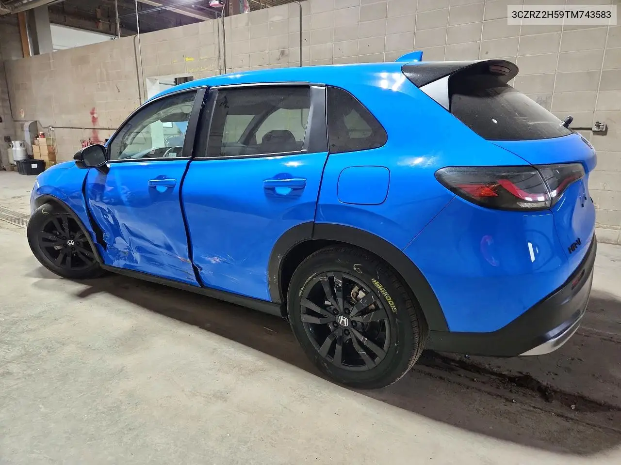 2026 HONDA HR-V VIN 3CZRZ2H59TM743583 — фото 2