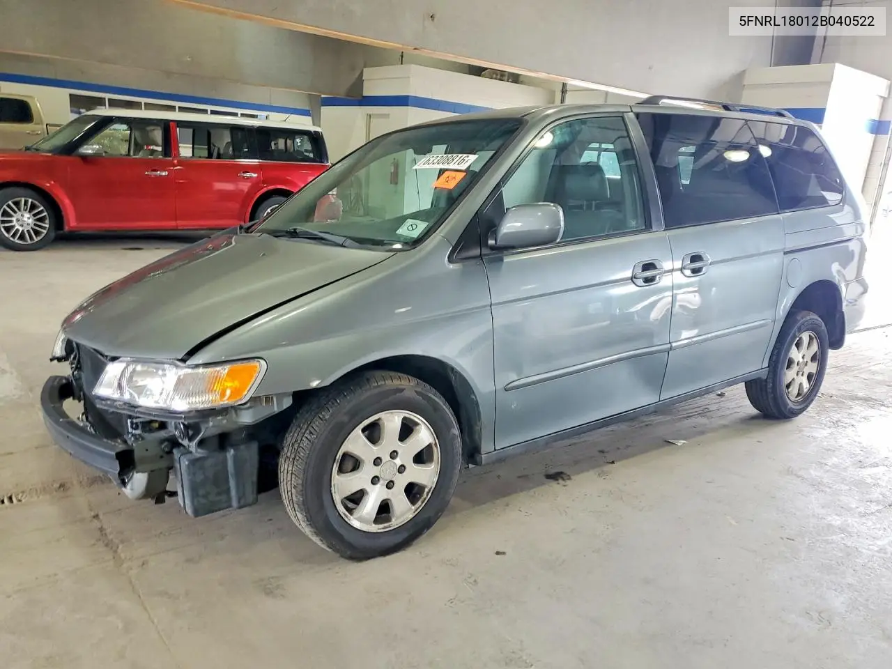 HONDA ODYSSEY 2002, VIN 5FNRL18012B040522