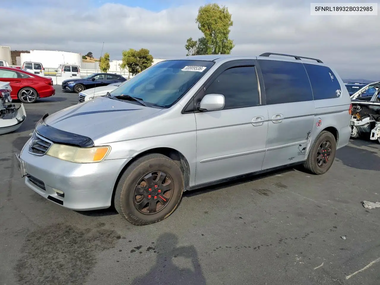 HONDA ODYSSEY 2002, VIN 5FNRL18932B032985