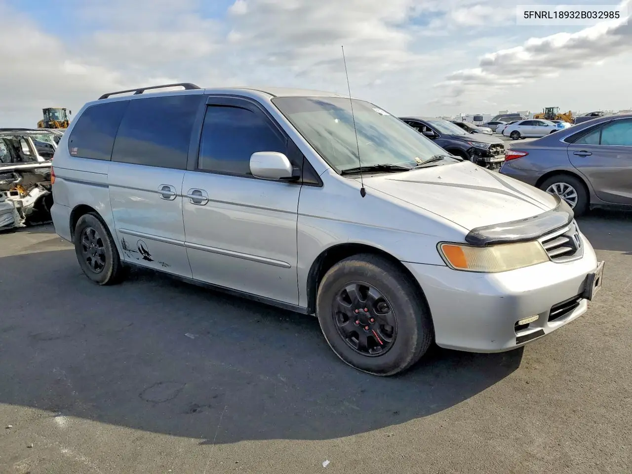 2002 HONDA ODYSSEY VIN 5FNRL18932B032985 — фото 4