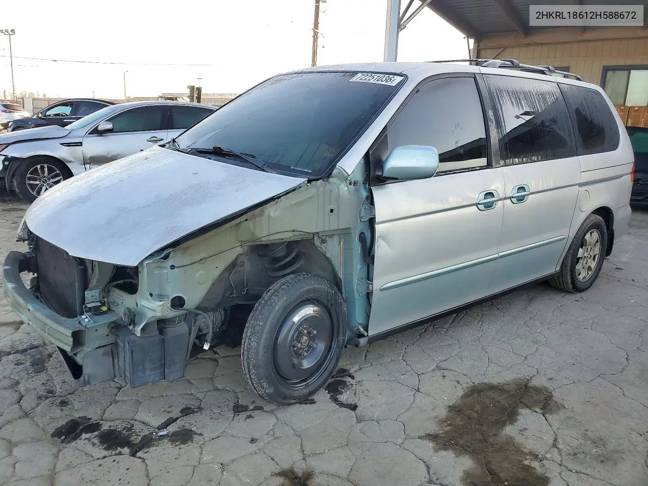 HONDA ODYSSEY 2002, VIN 2HKRL18612H588672
