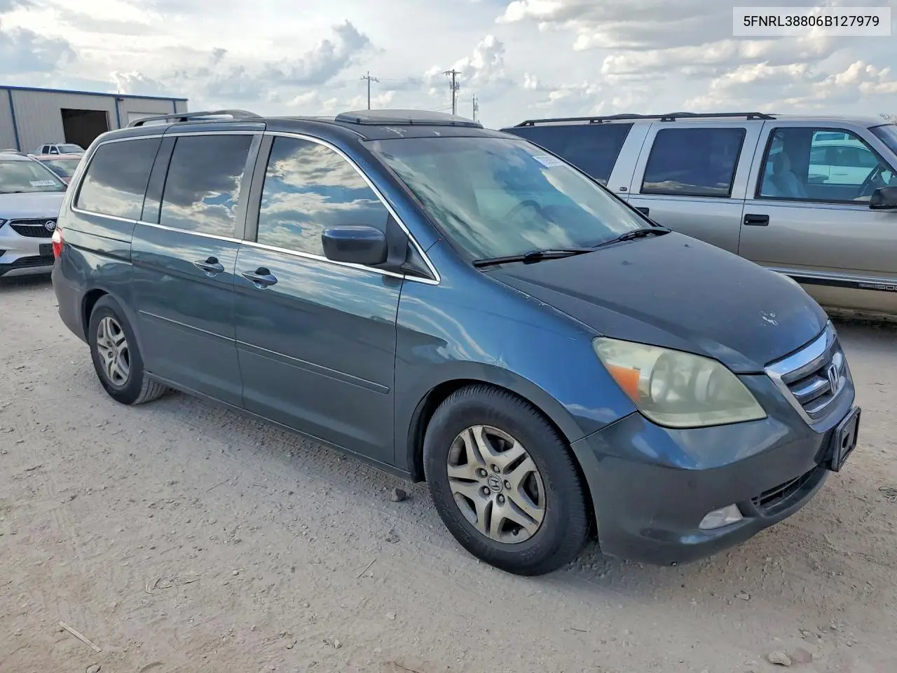 2006 HONDA ODYSSEY VIN 5FNRL38806B127979 — фото 4