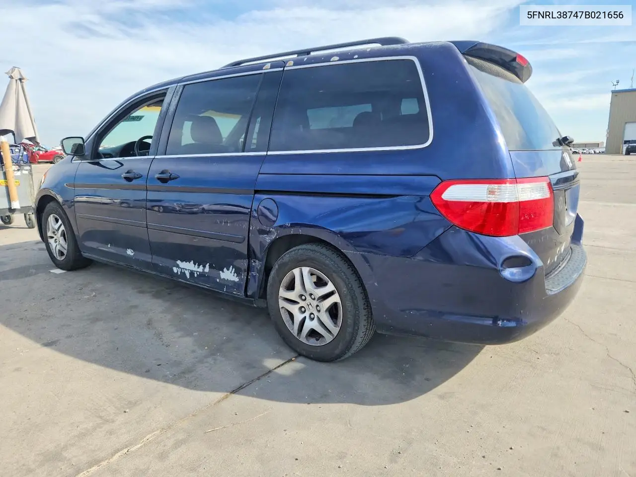 2007 HONDA ODYSSEY VIN 5FNRL38747B021656 — фото 2