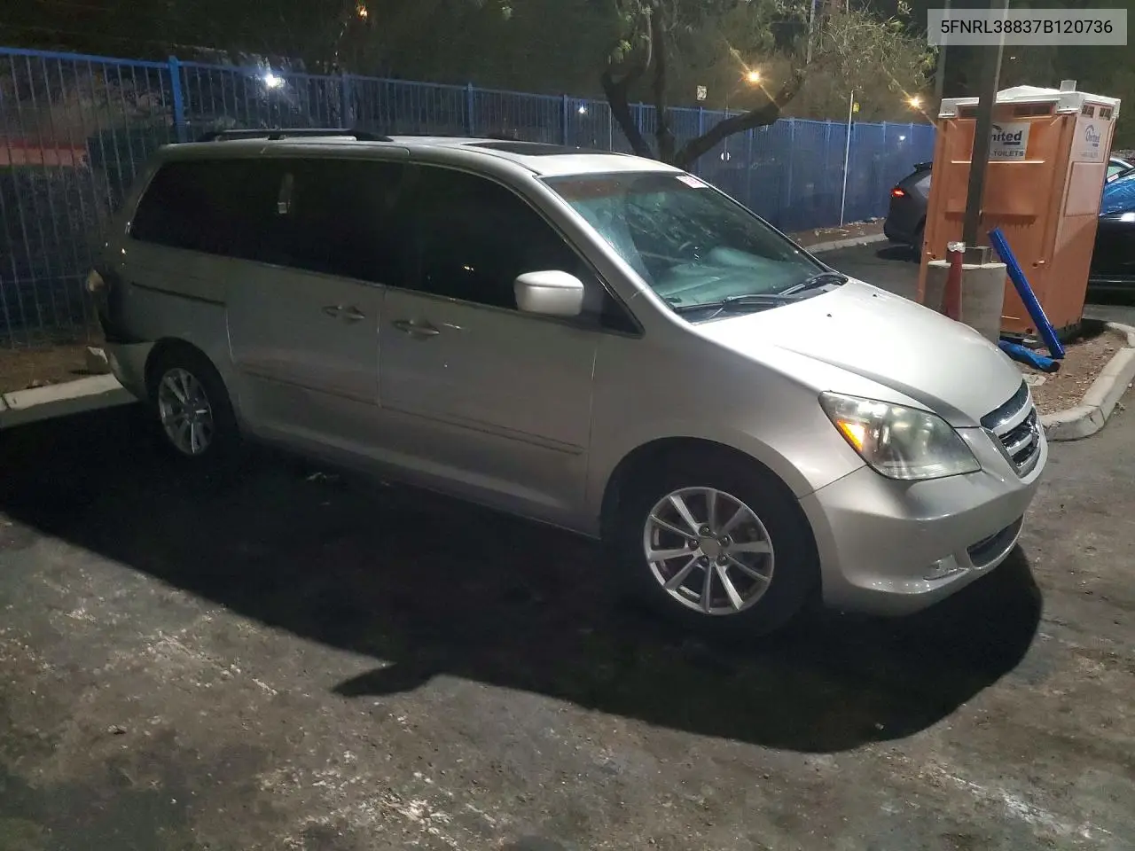 2007 HONDA ODYSSEY VIN 5FNRL38837B120736 — фото 4
