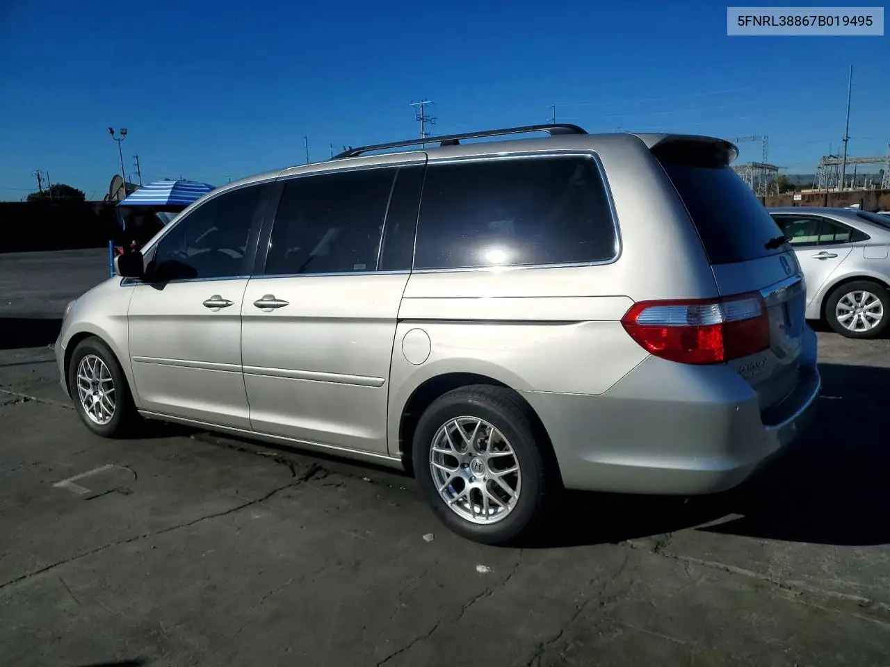 2007 HONDA ODYSSEY VIN 5FNRL38867B019495 — фото 2