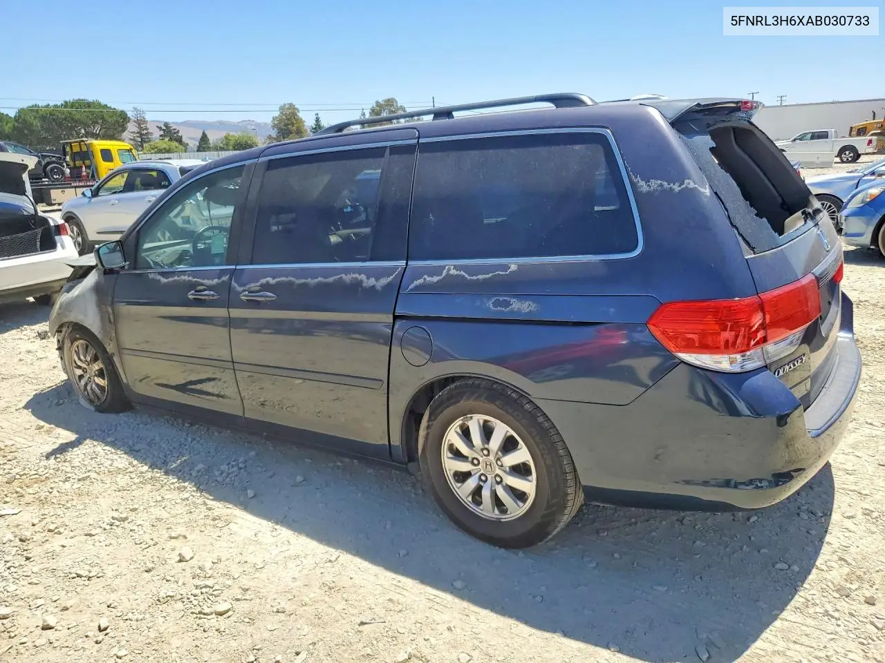 2010 HONDA ODYSSEY VIN 5FNRL3H6XAB030733 — фото 2