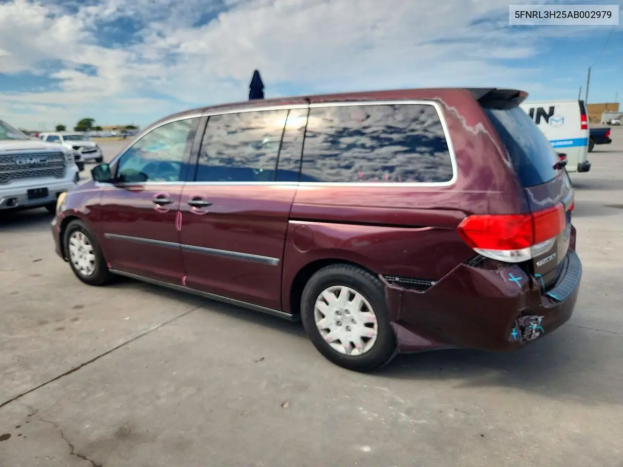 2010 HONDA ODYSSEY VIN 5FNRL3H25AB002979 — фото 2