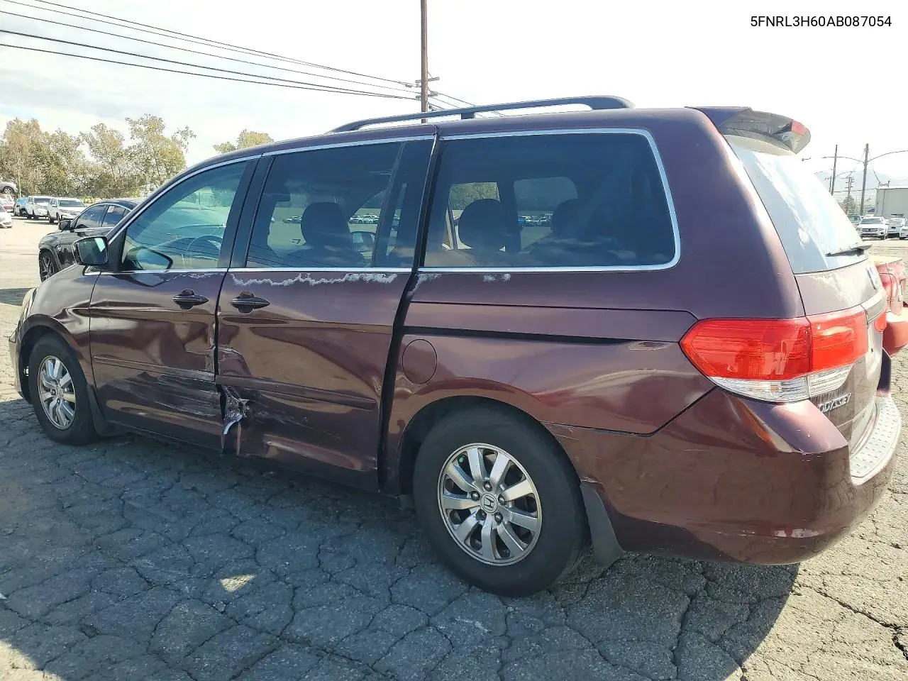 2010 HONDA ODYSSEY VIN 5FNRL3H60AB087054 — фото 2