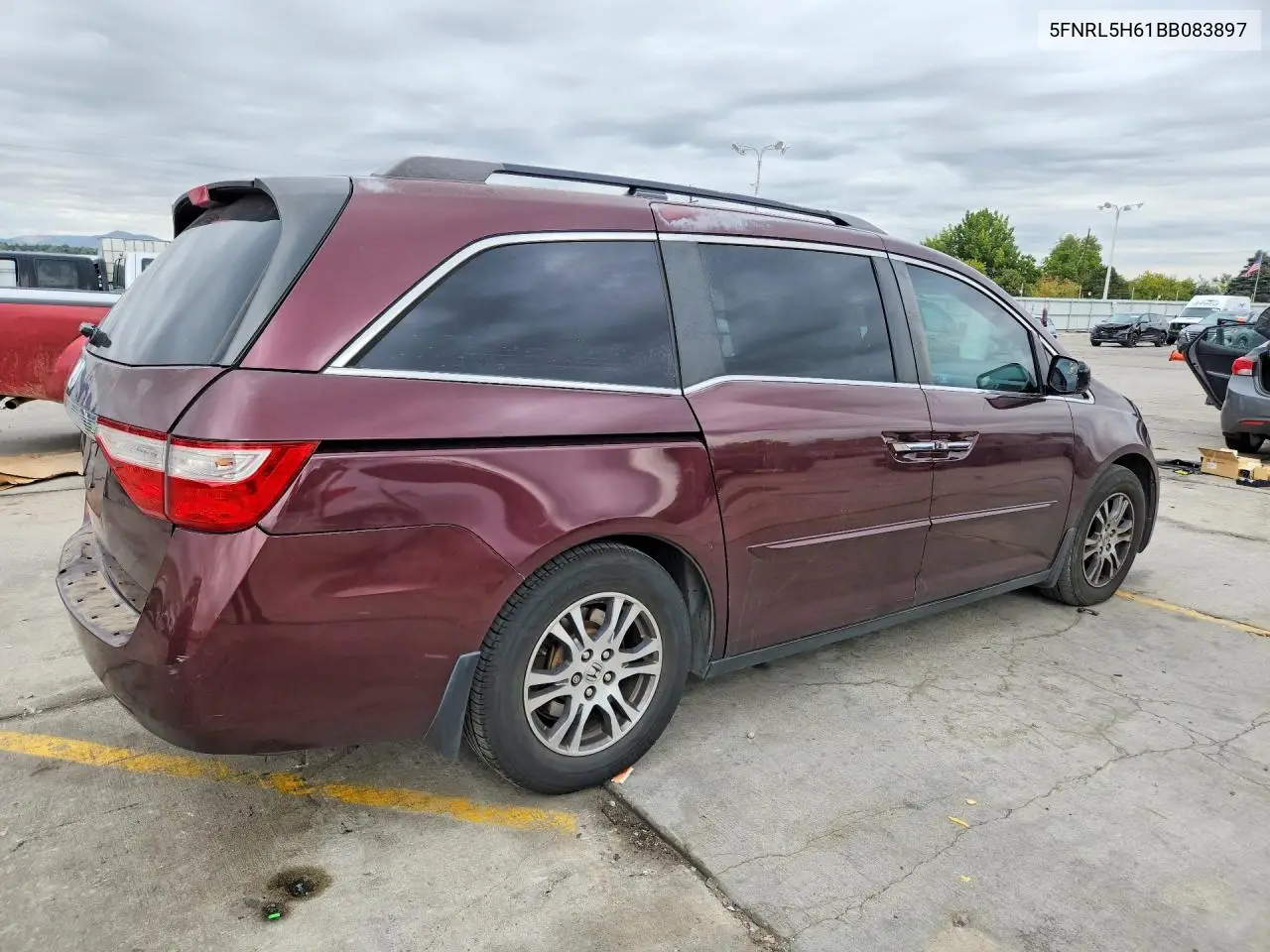 2011 HONDA ODYSSEY VIN 5FNRL5H61BB083897 — фото 3