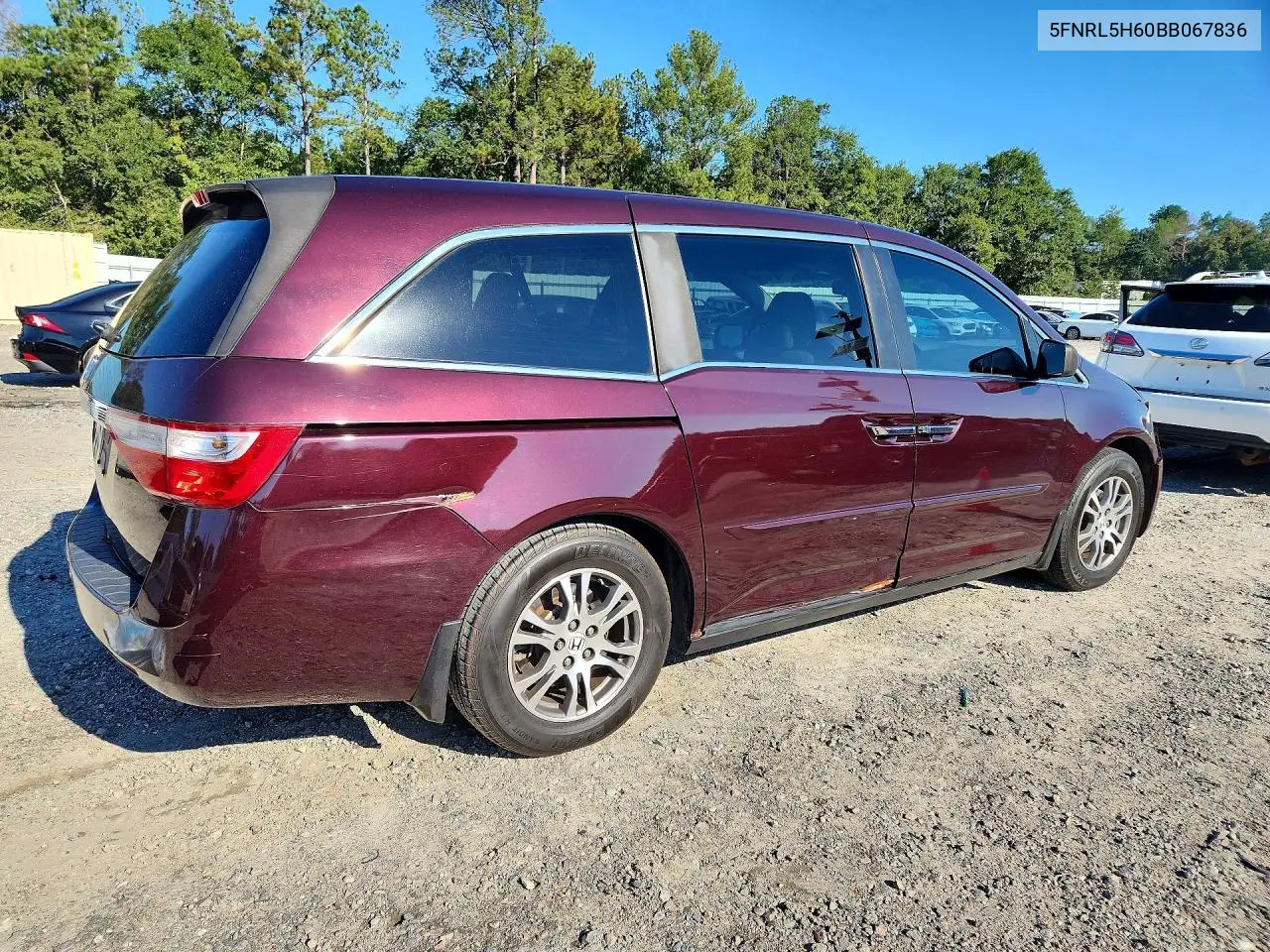2011 HONDA ODYSSEY VIN 5FNRL5H60BB067836 — фото 3