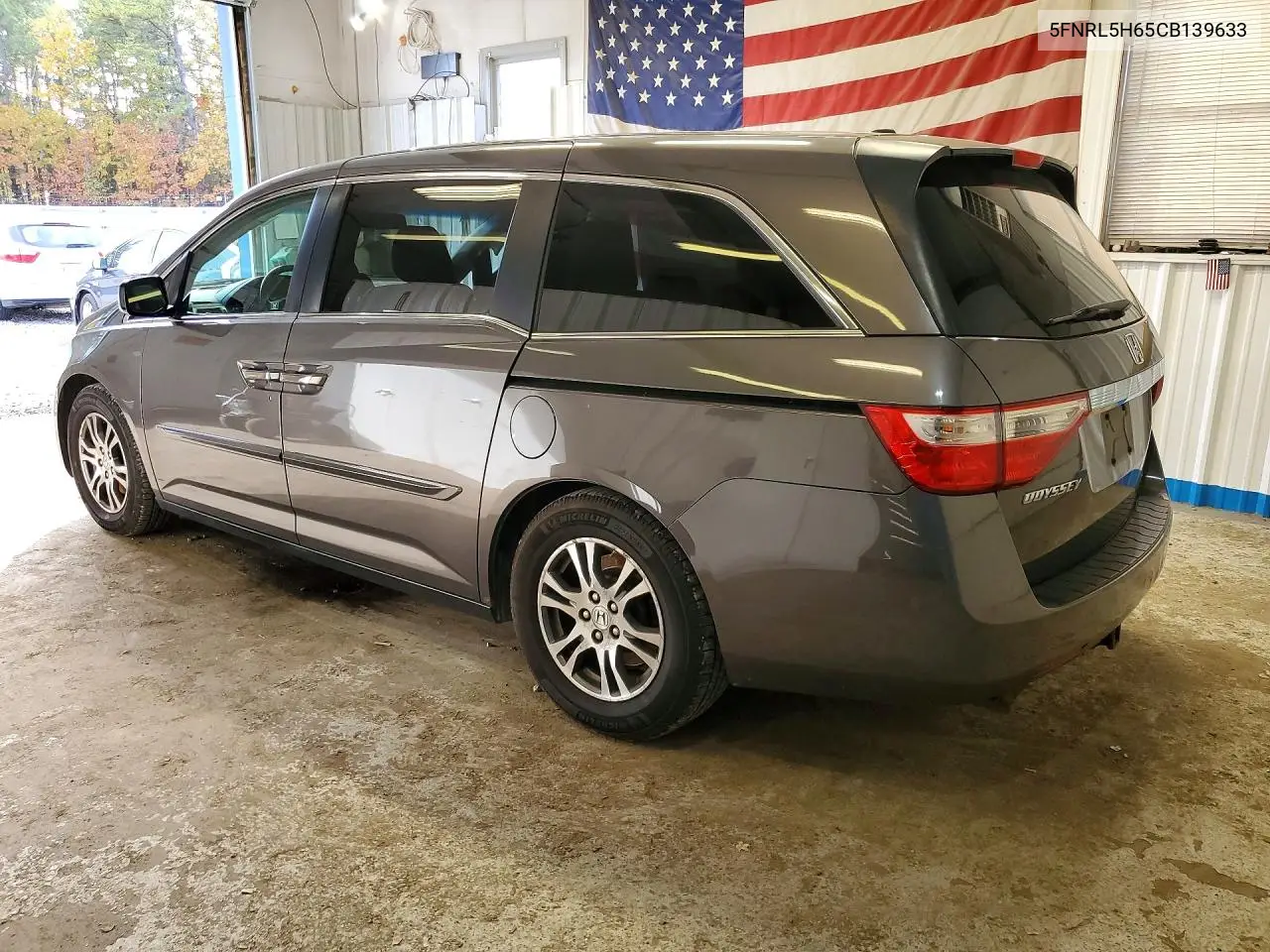 2012 HONDA ODYSSEY VIN 5FNRL5H65CB139633 — фото 2